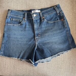 Signature GOLD by Levi Strauss Heritage High-Rise Shorts size 31